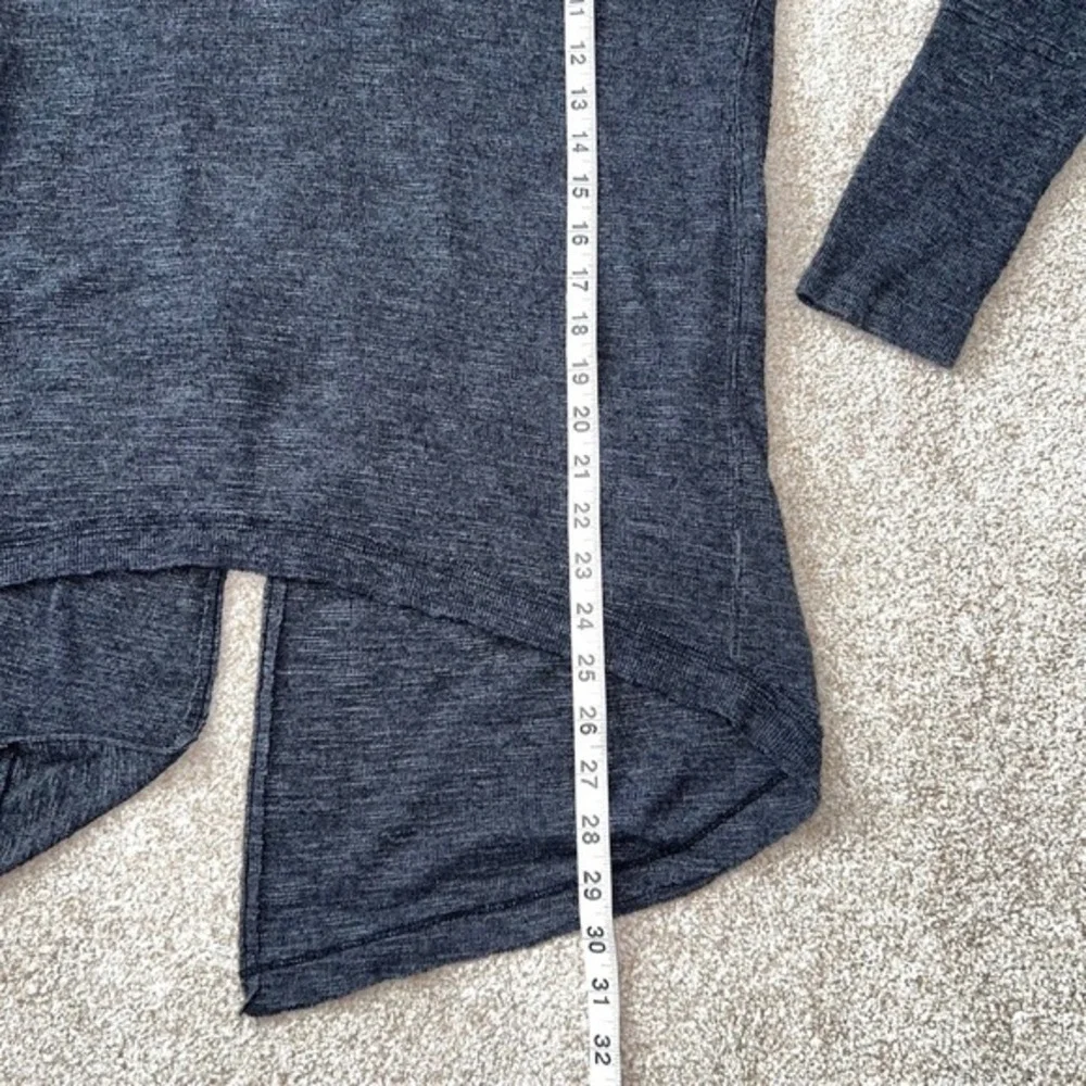 We the Free Turtleneck Split‎ Back Long Sleeve Knit Shirt Gray Size Medium